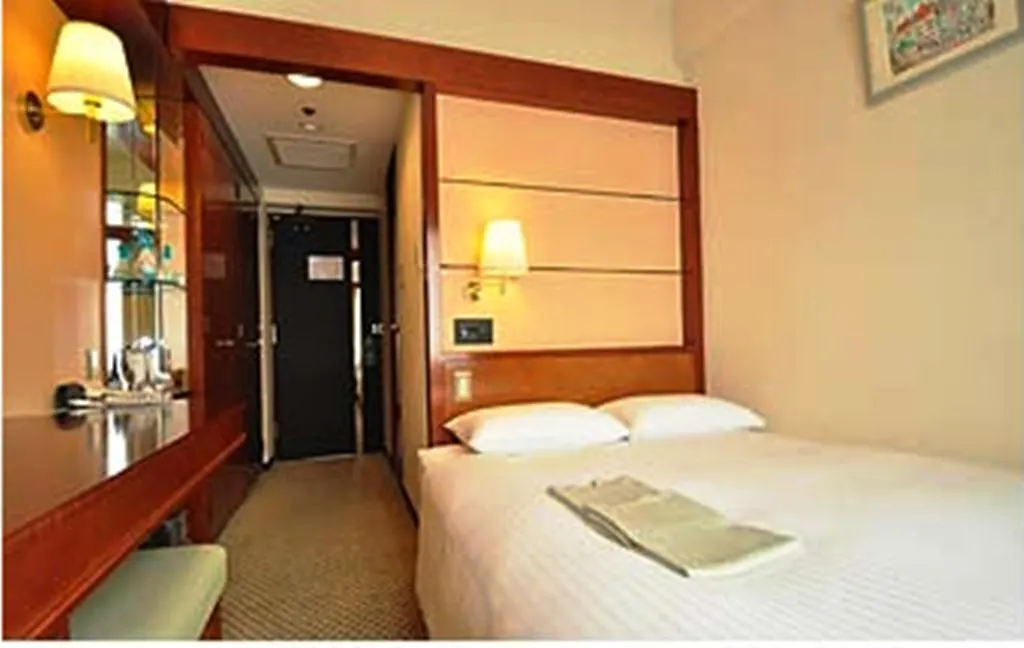 Premier Hotel Cabin President Osaka