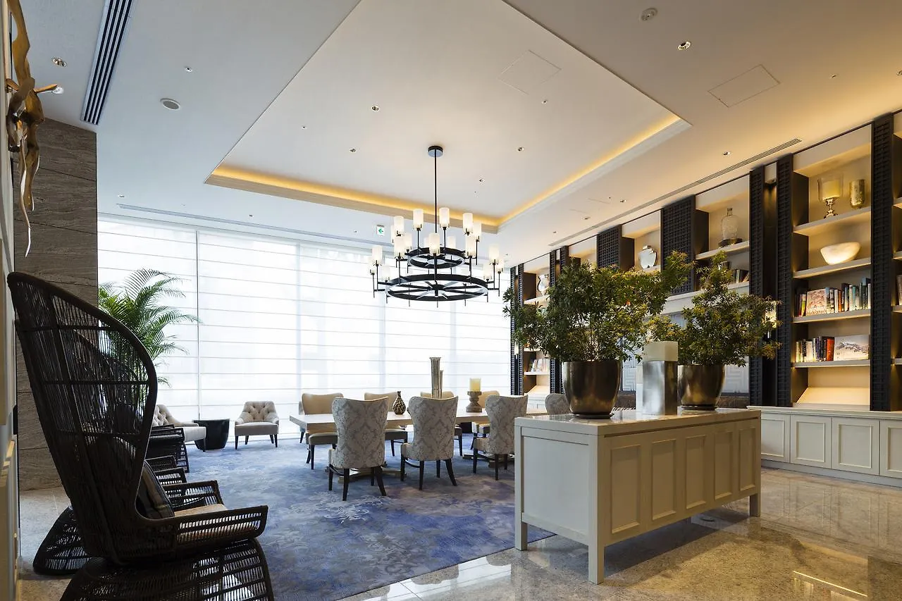 Premier Hotel Cabin President Ósaka