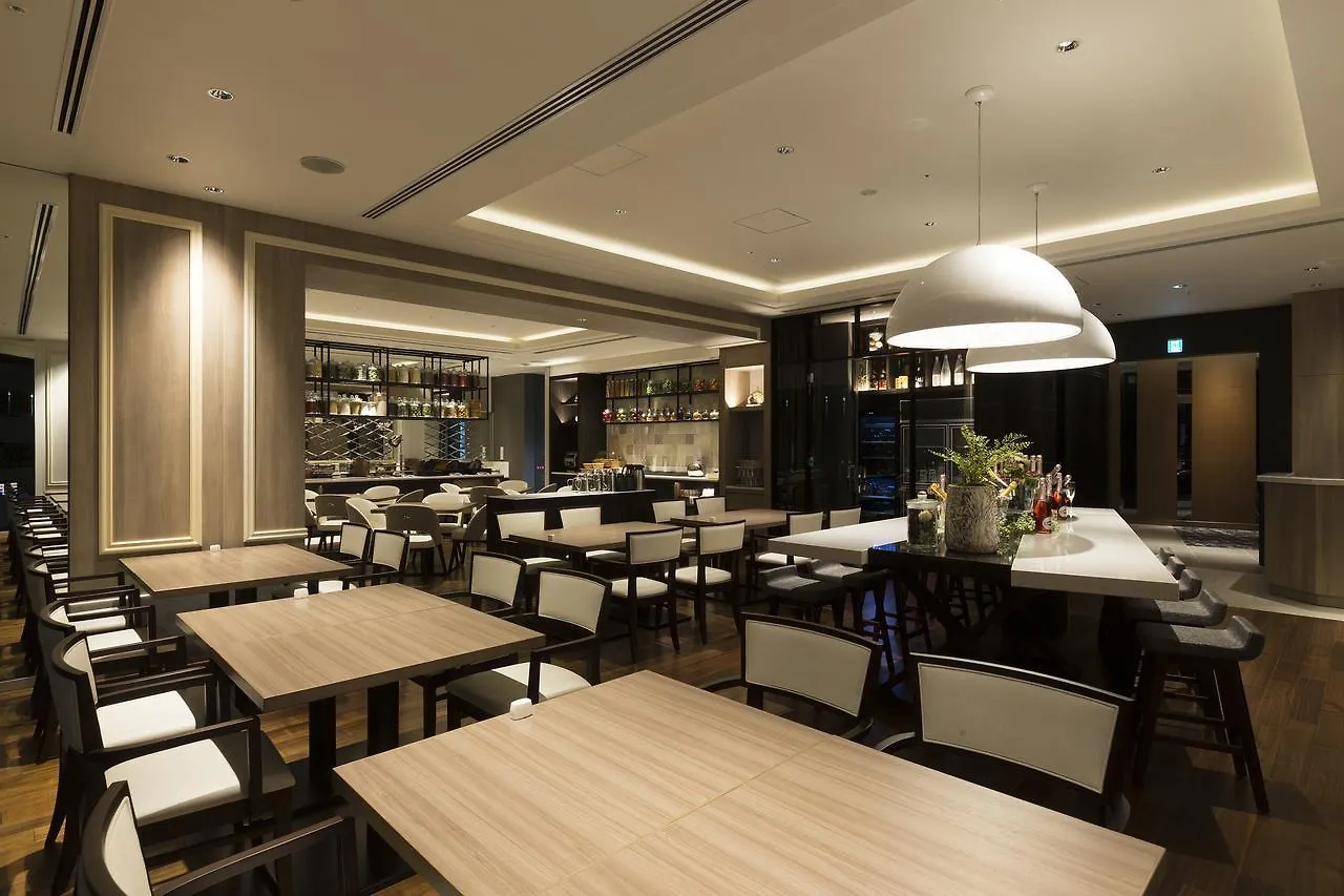 ****  Premier Hotel Cabin President Osaka Japan