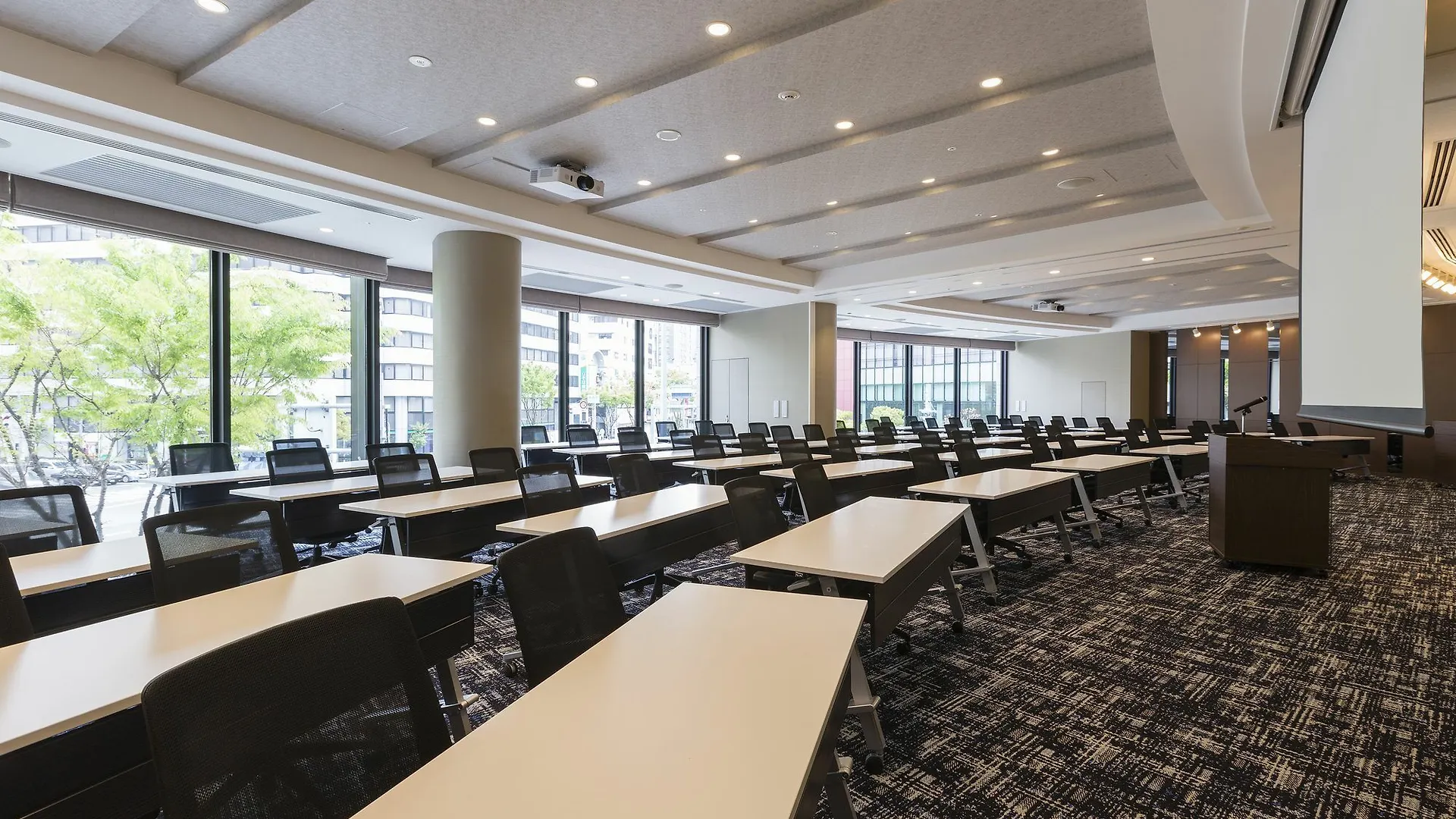 Premier Hotel Cabin President Osaka